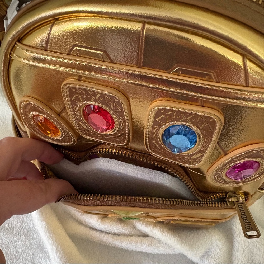 Loungefly Disney Marvel Infinity Stones Gauntlet Mini Backpack - Picture 9 of 10